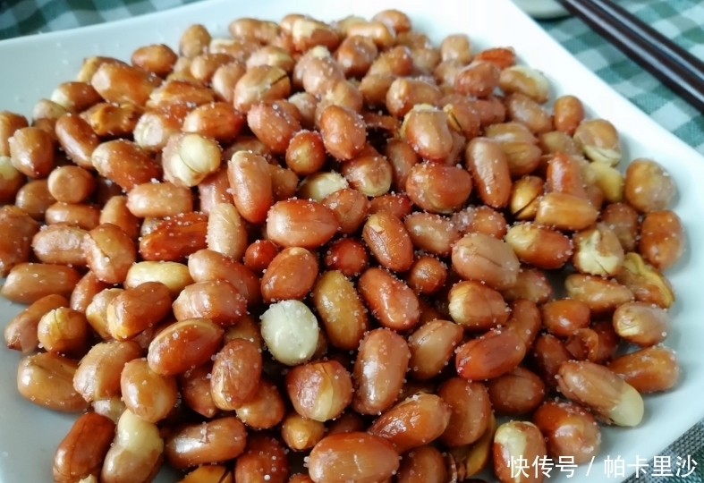 错误|炒花生米,第一步不是先放油!多做2步,香脆可口,放1周不返潮