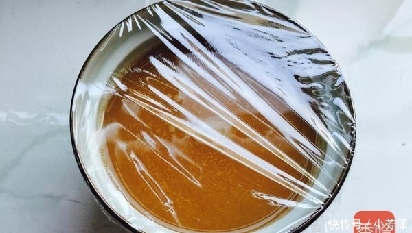  关键点|蒸鸡蛋羹，不要直接加水，记住2个关键，保证丝滑柔嫩又鲜美