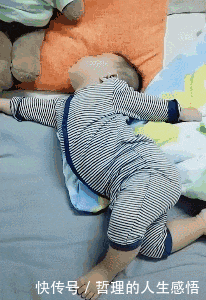 不适|搞笑GIF:你还是别做鬼脸了,看得我浑身不适