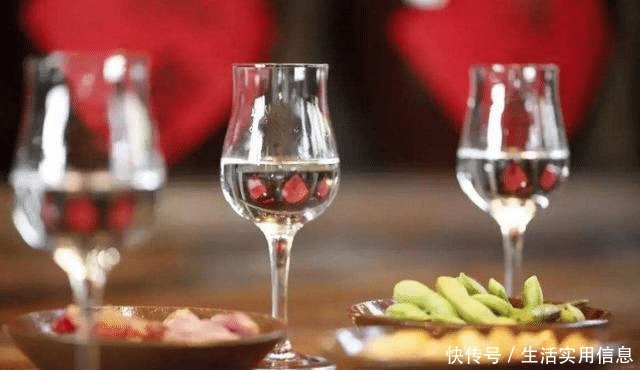 桂林三花酒|超市这4款“平价”白酒,其实都是纯粮好酒,十个酒鬼九个爱喝