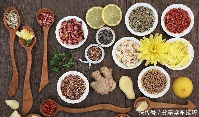 配方中|草果这种香料可不简单,深入认识料性助力谱写美味交响曲