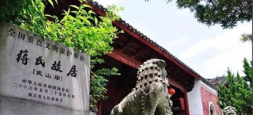 出家为尼|丈夫儿子死后出家为尼，还俗再嫁大22岁丈夫，生下儿子家喻户晓