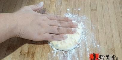  全身|玉米面全身都是宝，教你秘制新做法，比肉香比面包还松软，真好吃