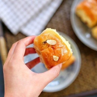 好吃|第一次尝试蔓越莓蜂蜜小餐包,没想到这么好吃!