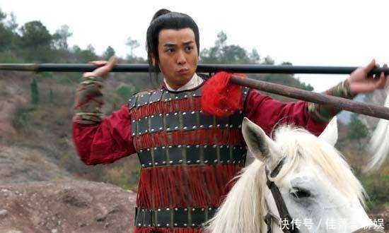 对垒|两军对垒,突厥将军被小卒数回合斩杀,事后才知小兵当年是员猛将