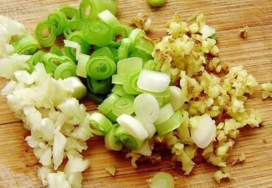 教你私房菜|炒菜时,葱姜蒜不要乱放,都有“讲究的”,网友看完“涨知识”