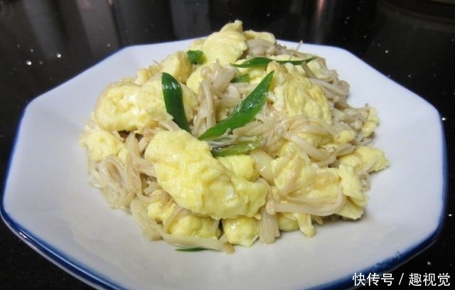  炒鸡蛋|别总韭菜炒鸡蛋，搭配这种“益智菜”，补脑通便，口感还脆爽