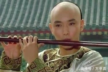  亲生|《甄嬛传》甄嬛本可让亲生儿子继位，为何要让四阿哥登基？