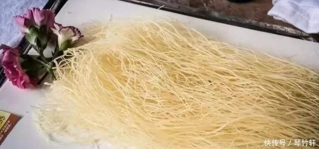 制作|4种让外国厨师“抓狂”的中国菜,龙须面只是初级,第四种过分了