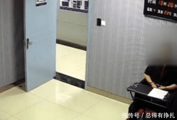 拖入|24岁女子被拖入小树林，事后被安全送回，嫌疑人仅16岁！