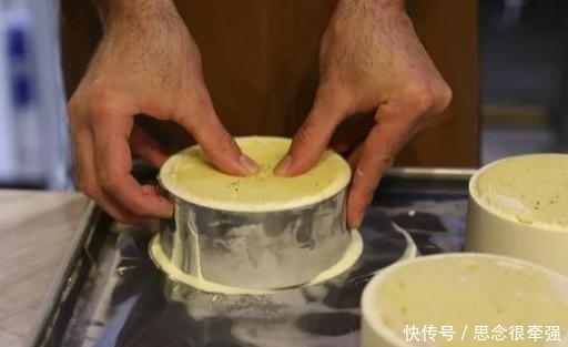 吉利丁块|甜品界的“新贵”!征服无数吃货的芒果香草蛋糕,一口甜到你心坎