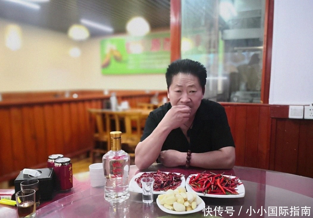 白酒|白酒开胃,一天5斤辣椒,曾经的中国辣王“李永志”,如今倒了!