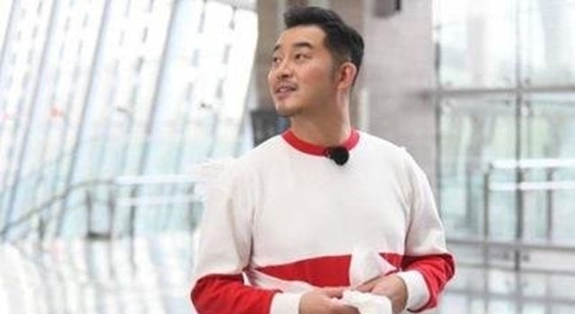 现成|他曾因《武林外传》意外走红,现成各大综艺争夺人才,承包所有笑点