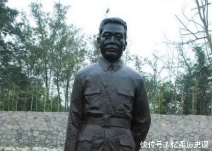 八路军|他是国民党中将军长,却让亲弟弟参加八路军,自己为抗日血战至死