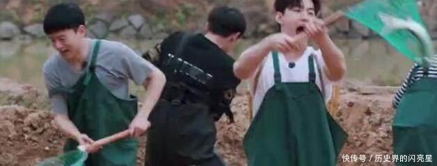 穿帮|《向往的生活2》被批多处穿帮造假,导演9个字说出了节目真相!