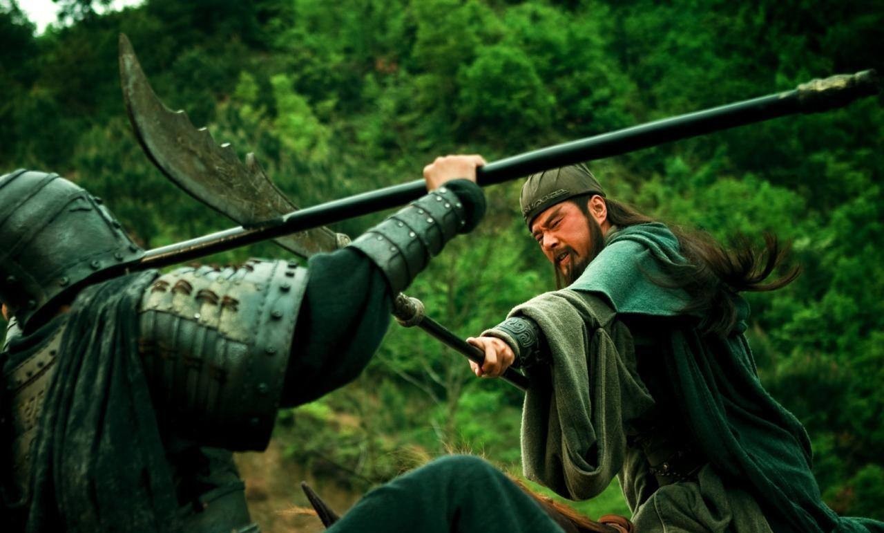 手下|关羽一生有两位好友,却都是曹操手下,有一位还是阴险小人