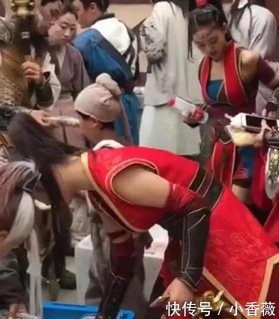  影视拍摄|横店20万临时演员现状：光棍的世界，懒汉的天堂，疯子的乐园