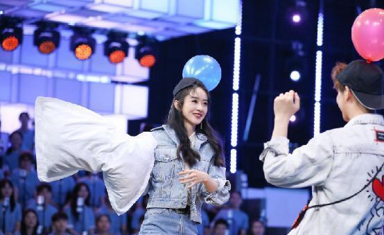 主持人|《快本》选主持人啦!张颜齐翟潇闻黄明昊三选一,你最看好谁?