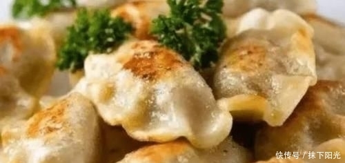  饺子|做饺子馅时, 放这种“油”最香, 饺子店传出来的秘方, 不学就亏了