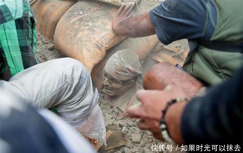  场面|这7张照片场面动人心魄，张张让人看了心惊肉跳，像丢了魂一样