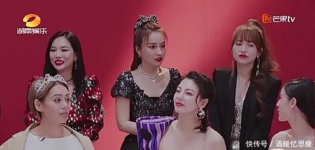 吴昕|《乘风破浪的姐姐》吴昕的这3次简短发言,一点都不简单