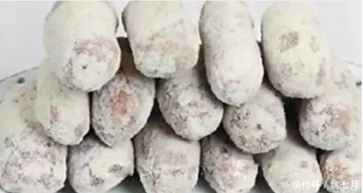 压缩饼干|网评全国最“难以下咽”的5种零食,如果你全吃过,心疼你3秒钟