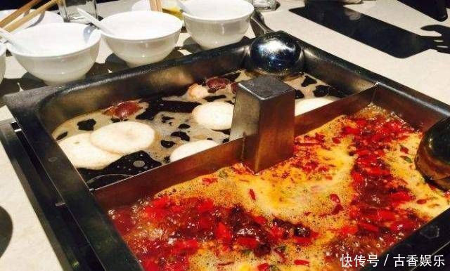 火锅|四个人来吃海底捞火锅,只花了70多块钱,老板心里很不是滋味