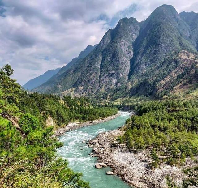  西藏|美丽的藏南地区，有世界雨屋，西藏江南的美誉