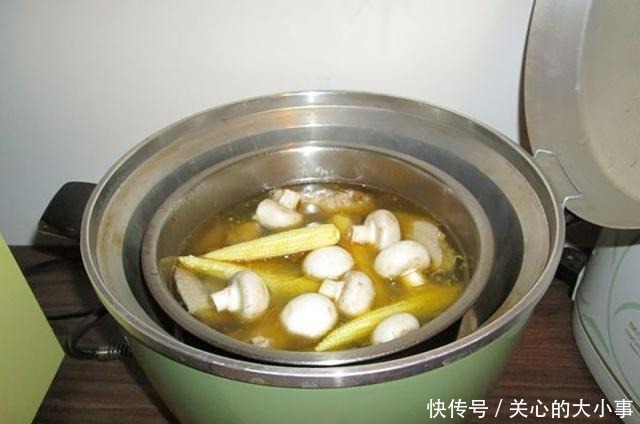 鸡肉|还在喝老母鸡汤吗这道鸡肉的做法,好吃到舔手指,上桌就能光盘