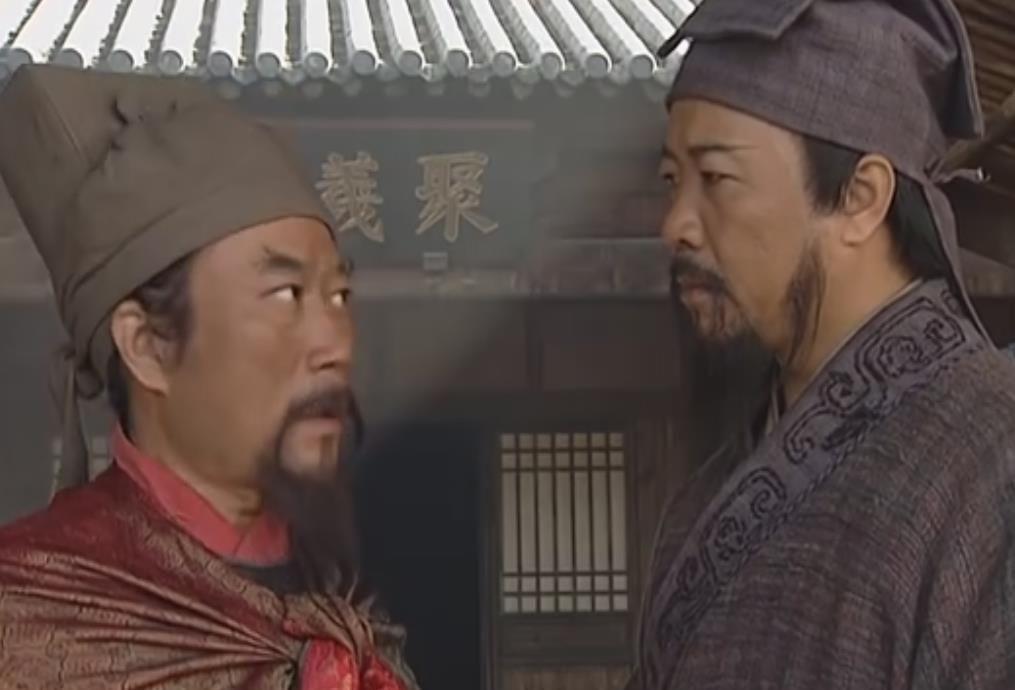 倒戈|吴用的倒戈,为晁盖宋江的寨主之争,彻底画下了句号