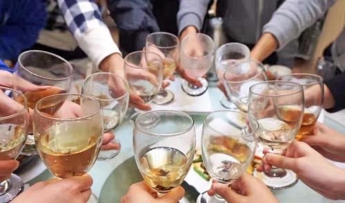 台湾人|中国最不能喝白酒的省份,连茅台都不畅销,沦为倒数第一绝对不冤