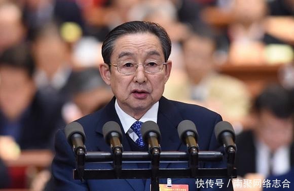 祖国|父亲战功无数,儿子为了继承衣钵,将一切都献给了祖国!