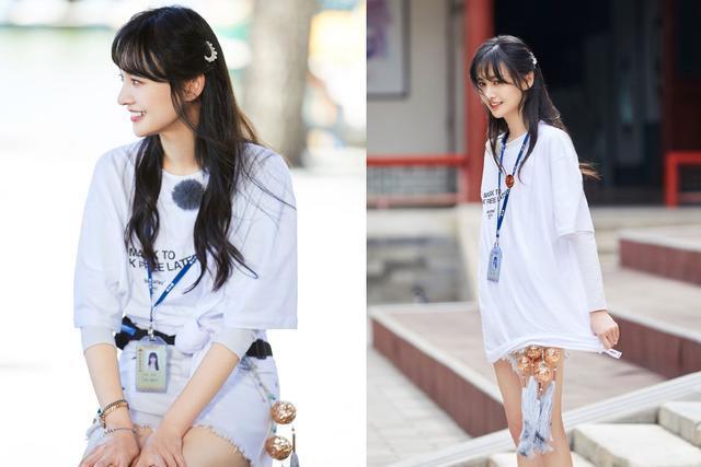  可爱|这个郑爽也太卡哇伊了，披着白羽毛化身天使，与孩子们同框超甜