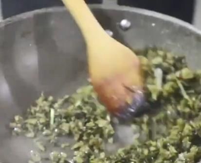 学会|家有贵宾怎能少这道菜芽菜扣肉,学会这样做,肥而不腻