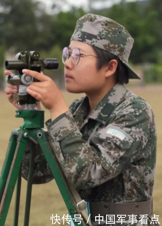 粉丝|从百万粉丝游戏女主播,到远火炮长,20岁女兵火了!