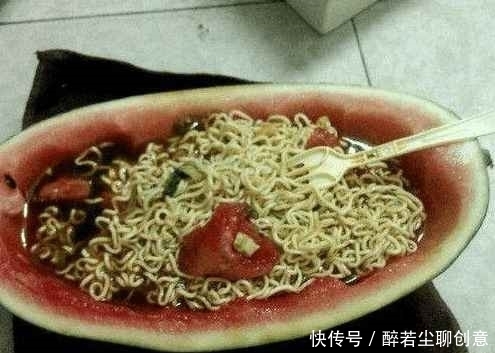 万能|盘点在学校吃过的那些花样泡面, 才知道小伙伴们一个比一个奇葩!