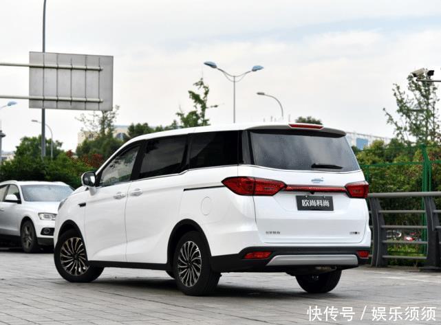  顶梁柱|长安MPV中的“顶梁柱”，搭1.5T蓝鲸动力+大7座布局，7.98万起