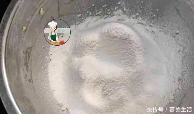 咬一口|这美味，超市要几百块一盒，自己做更实惠，咬一口还爆浆，抢着吃