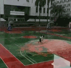 GIF|搞笑GIF:谁说一个人不能打乒乓球的?