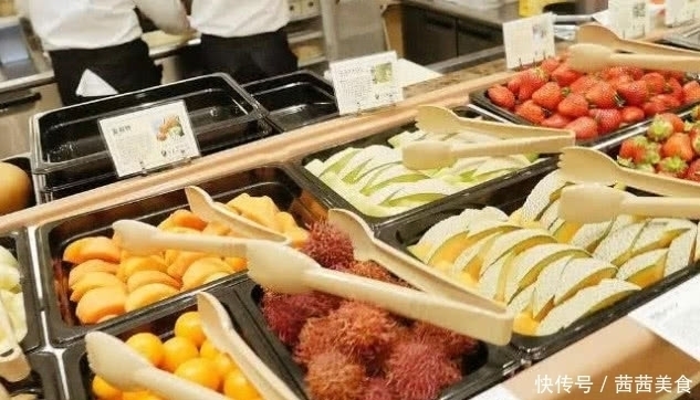 自助餐|去吃自助餐时,2样东西可以大方带走,服务员不会主动告诉你