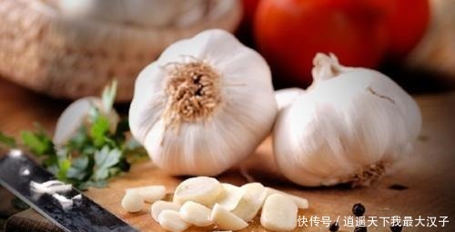 做出的糖醋|做糖醋汁,放番茄酱就错了,大厨学会这三招,色泽红亮酸甜可口