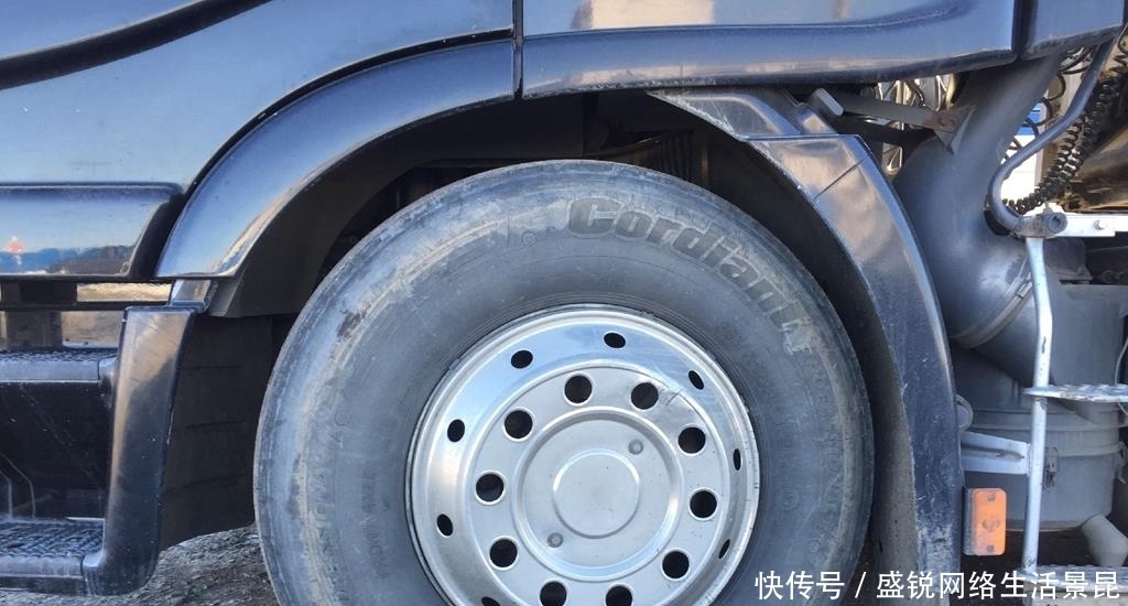 简单|那一天我登上了战斗民族的卡车,简单带您了解俄罗斯卡车司机生活