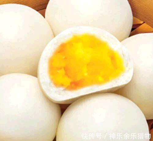 蟹黄汤包|你觉得中国十大著名包子有哪些?哪个最好吃?