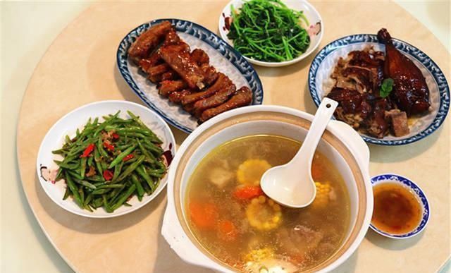 赶紧|炒菜时这5种习惯容易致病,很多人都在做,为了健康,看完赶紧改