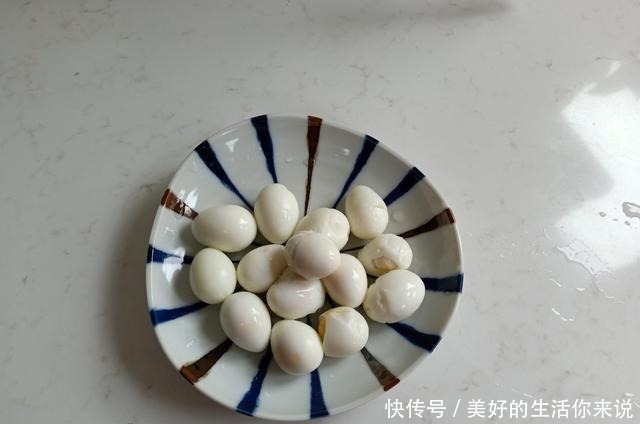 做法|我家今天的早餐，又香又好吃，挺简单的，网友这做法第1次见