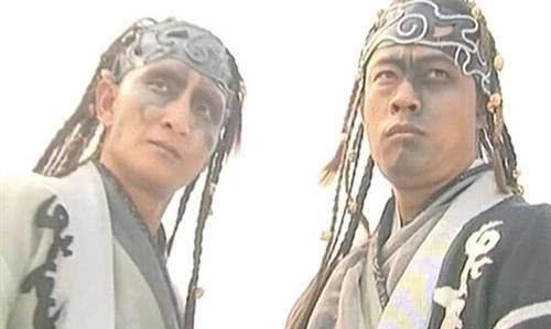 隐藏|倚天中有一位隐藏的高手, 玄冥二老师承此人, 张三丰打不过他!