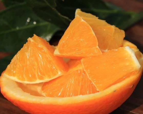  口臭|起床会口干、口臭建议多吃这4种食物，口腔变干净，去除异味