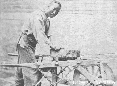 优雅|罕见的清朝老照片!图五的女子气质优雅,是难得一见的大美女!