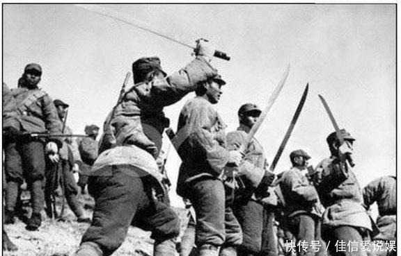 战争|她被日本鬼子用刺刀划开肚子,但所幸逃过一劫,如今控诉当年罪行