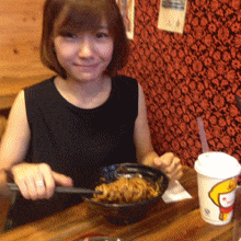 今晚|搞笑GIF:大哥:大吉大利,今晚吃鸡。